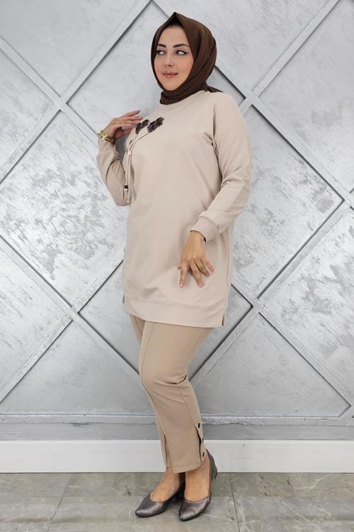 KADIN DİKME VE BAĞUCU DETAYLI TESETTÜR TUNİK