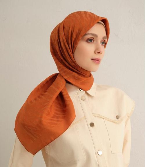 S00OA0444438 43 Pamora Eşarp 1