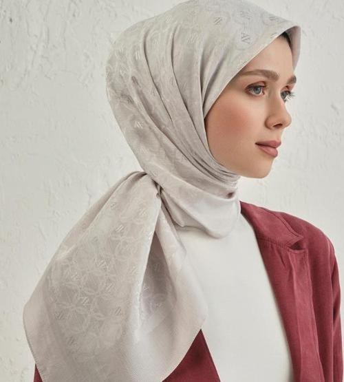 S00OA0444444 17 Floş Pamuk Eşarp 1