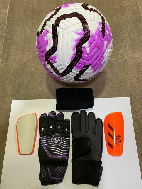 5 No Yıldızlı Futbol Topu Kaleci Eldiveni Ve Tekmelik Seti Pompa Hediyeli