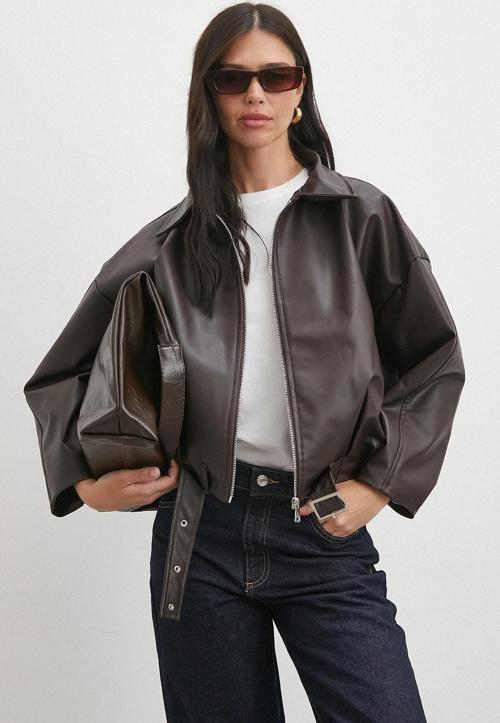 Yakalı Kemer Detaylı Deri Ceket Kahve