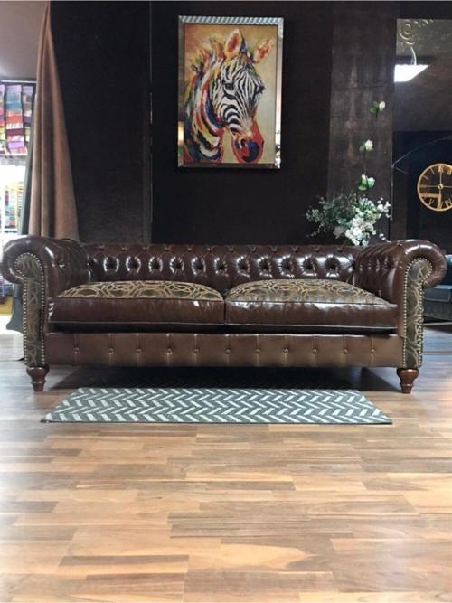 Brown Pullap Chesterfield