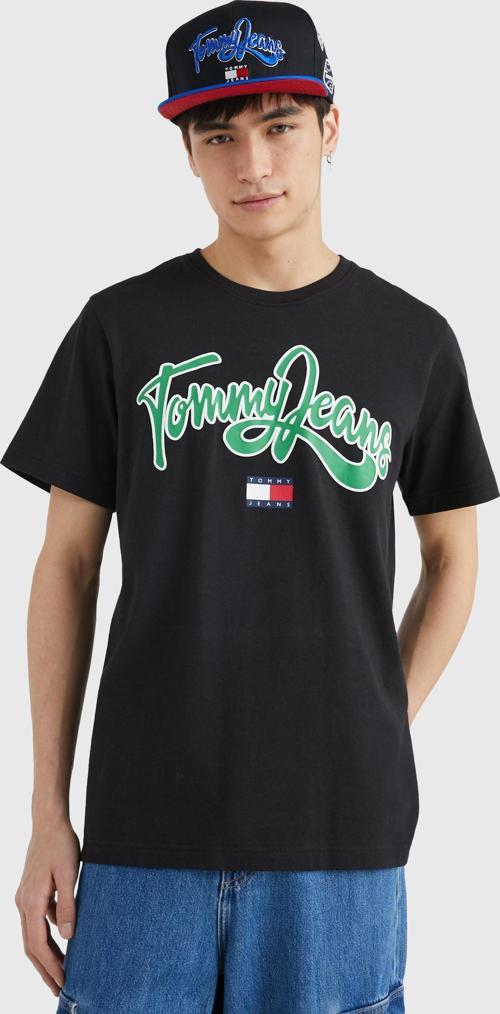 TJM REG COLLEGE POP TEXT TEE