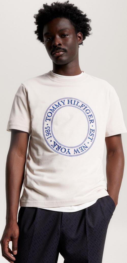 EMBROIDERY ROUNDEL TEE