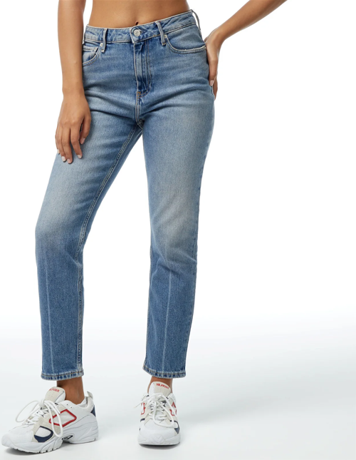 SLIM CIGARETTE HW A WILL