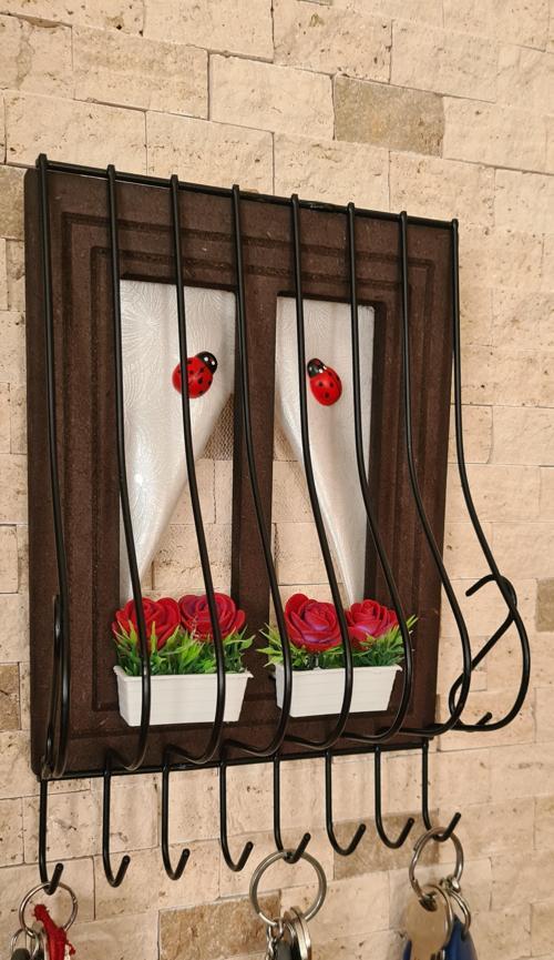 Dekoratif Ahşap Pencere Modelli, Çiçek Saksılı, Tesbih Askısı Kahverengi 21x16cm