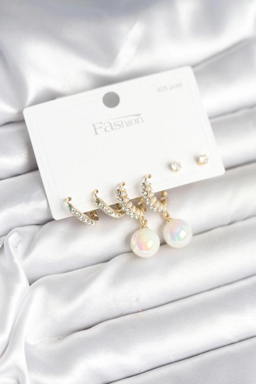 BFS Pirinç Gold Renk İncili 925 Ayar Gümüş Çivi Kadın Küpe Seti