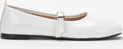 Kadın Kemer Detay Rugan Babet Ayakkabı BEYAZ