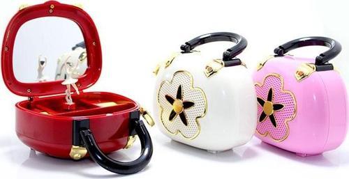 Çanta Tasarımlı Müzik Kutusu