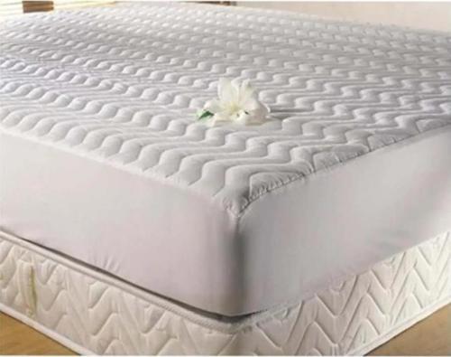 Ranforce Kapitoneli Fitted Sıvı Geçirmez Tek Kişilik Alez Yeni (100x200+35)