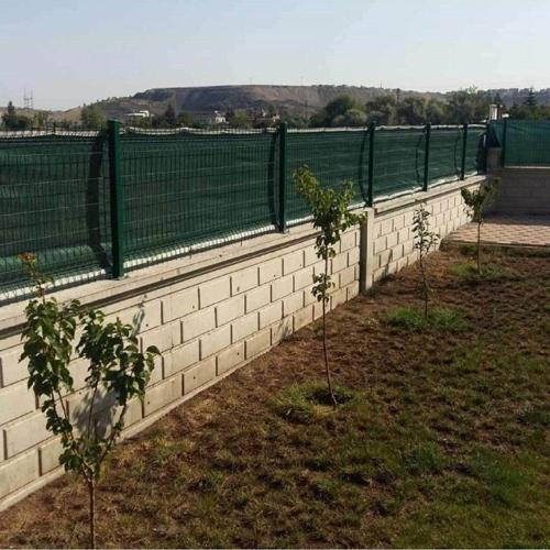 Yüzde 95'Lik Yeşil Gölgelik File - 6X12 Metre - Branda - Çit Filesi - Şeritli Halkalı