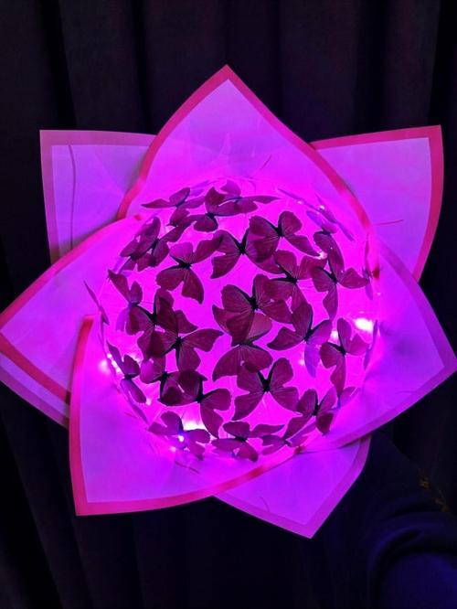 Işıklı Kelebek Buketi, Solmayan Çiçek Buket, Orta Boy - Mor