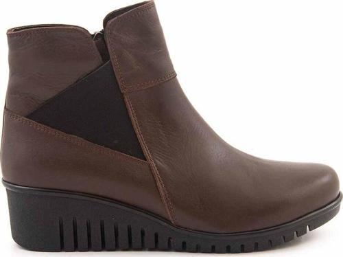 Tanca Kadın Bot 2011