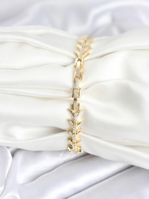 Zarif Bilekler için Golden Pirinç Xirkonlu Balık Sırtı Stil Kadın Bileklik