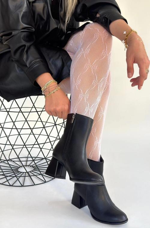 Tendy Siyah Cilt Topuklu Bot