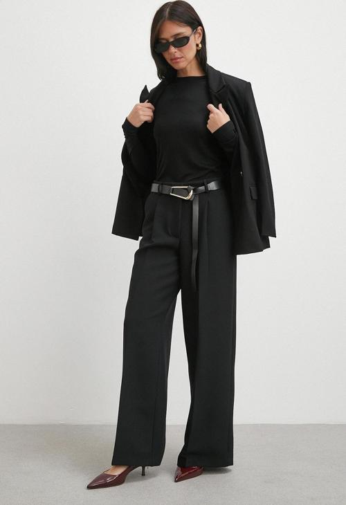 Deri Kemerli Geniş Paça Pantolon Siyah