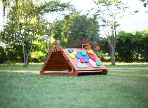 Ahşap Tırmanma Üçgeni