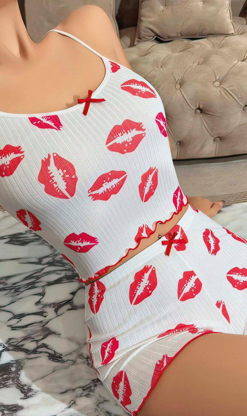 Fantezi Desenli Pamuklu Pijama