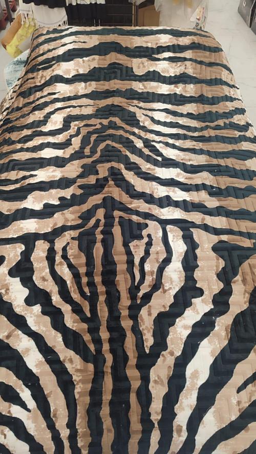 Safari Çift Kişilik Ultra Yumuşak Embos Vizon Battaniye (200x240)-Leopar Kahve Siyah