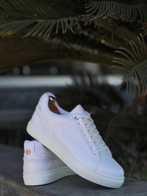 KB-BX1  Kuback Beyaz Cilt Yüksek Beyaz Taban Günlük Erkek Ayakkabı