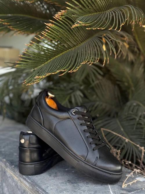 KB-BX1  Kuback Siyah Cilt Yüksek Siyah Taban Günlük Erkek Ayakkabı