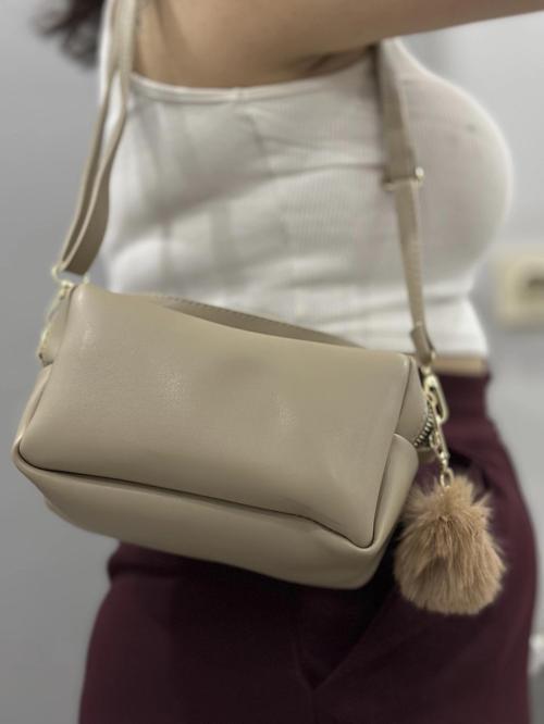 Ponpon vizon cilt çanta