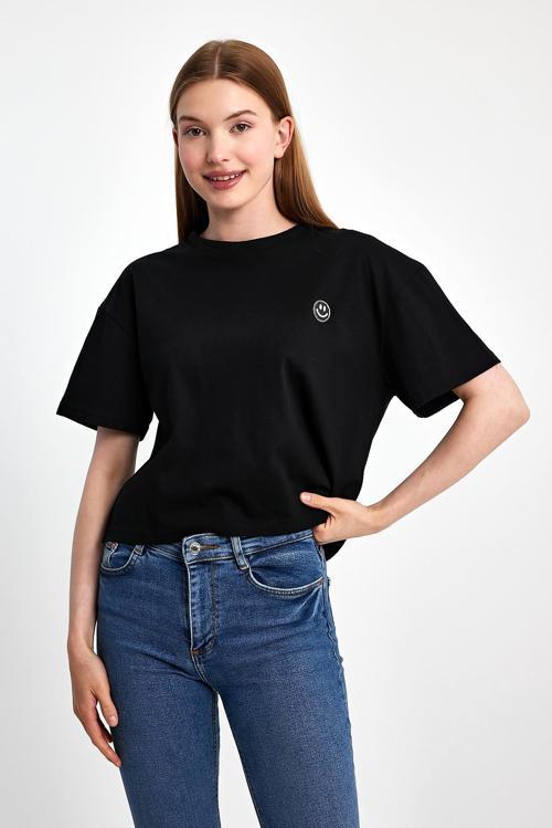 Bisiklet Yaka Smile Emoji Tişört