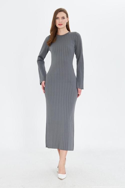 Bisiklet Yaka Standart Beden Fitilli Görünümlü Fit Kesim Uzun Elbise