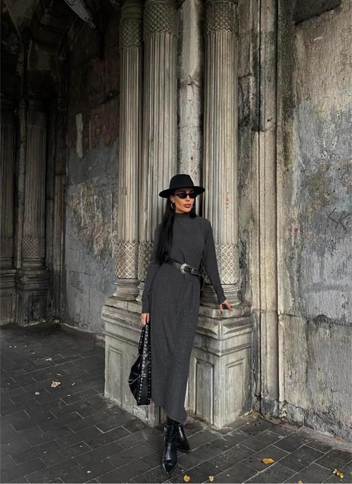 Boğazlı kalın bürümcük uzun elbise siyah