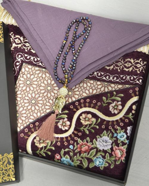 Çeyizlik Hediyelik Seccade Eşarp Tesbih Set – Kadife Astarlı Seccade, Eşarp, Kristal Tesbih Kutulu Lüks Hediye Seti