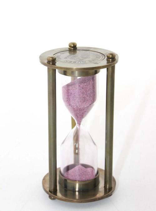 Pirinç Kum Saati Model 7