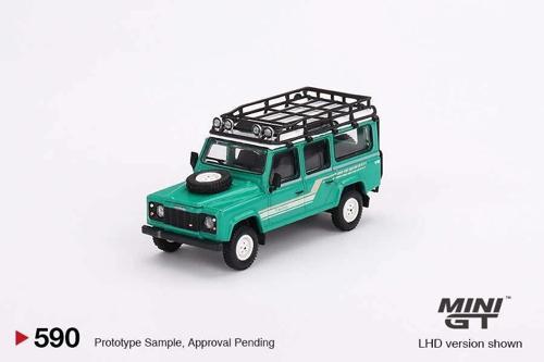 BFS Mini GT 1/64 Land Rover Defender 110 1985 County Station Wagon Trident Green