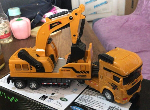 Oyuncak Koleksiyon İş Makinaları Kamyon Ekskavatör 25 Cm