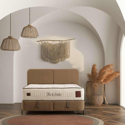 Melina Baza Başlık Yatak Seti 150x200