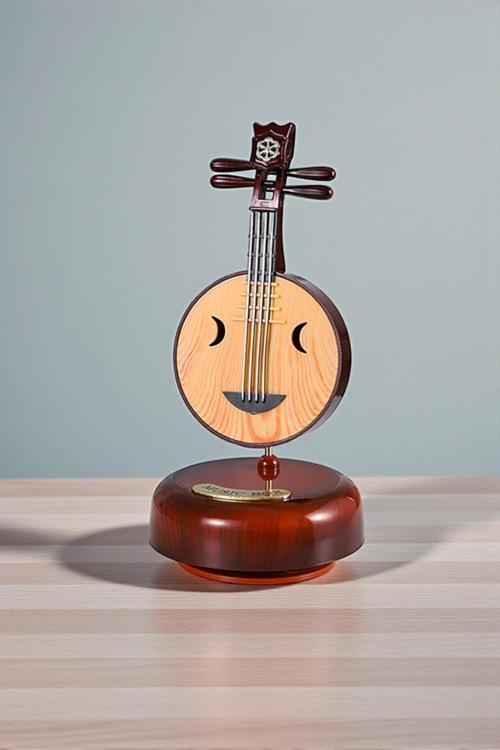 Ahşap Görünümlü Çin Pipası Tasarımlı Dönen Müzik Kutusu 18,5cm