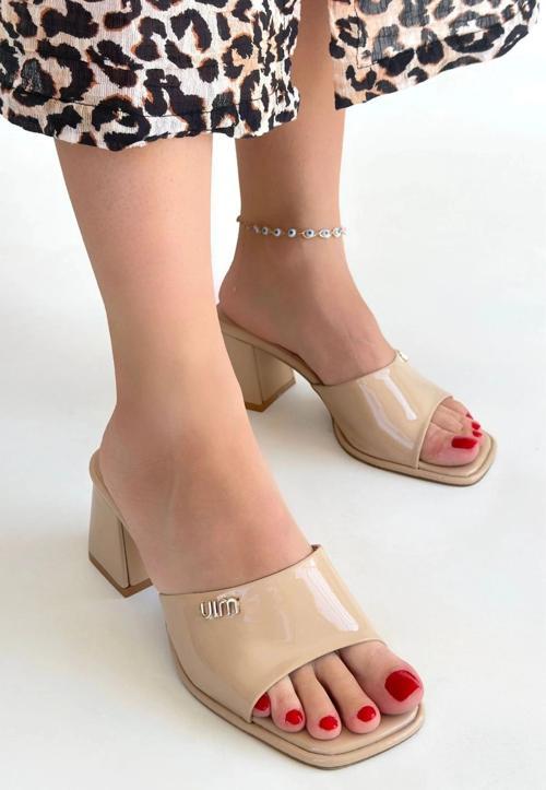 Miyon Bej Rugan Topuklu Terlik