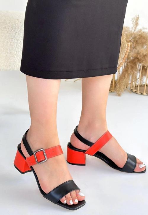 Year Siyah Cilt Turuncu Detaylı Topuklu Ayakkabı