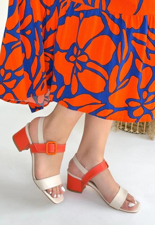 Year Bej Cilt Turuncu Detaylı Turuncu Topuklu Topuklu Ayakkabı