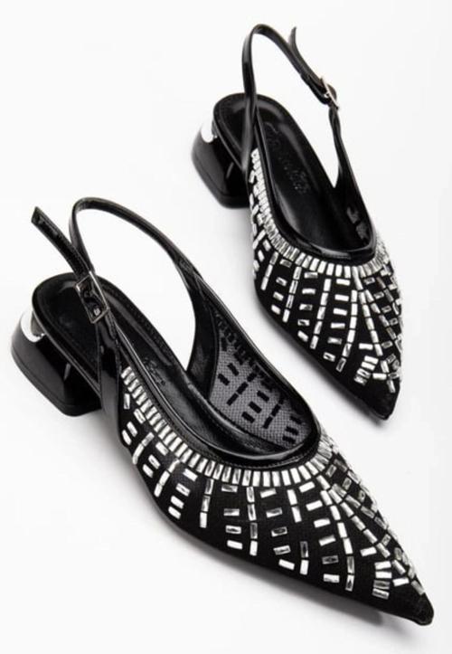 Piyar Siyah Taşlı Topuklu Ayakkabı