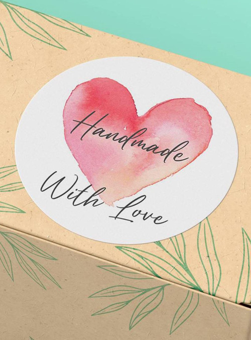 Kuşe Sticker Paketleme Kargo Teşekkürler Etiketi Kalpli Hand Made With Love - 3X3Cm 90 Adet - St2044