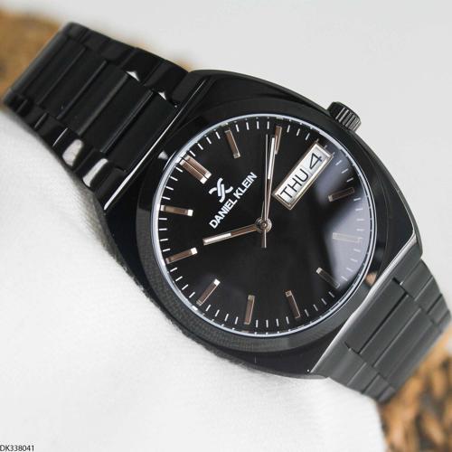 DK338041 Çelik Kordonlu Erkek Kol Saati