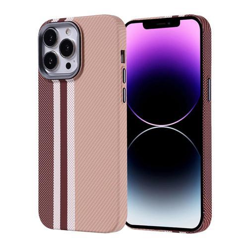 iPhone 14 Pro Max Kılıf Magsafe Şarj Özellikli Karbon Fiber Görünümlü MKST Nekst Kapak - Gold