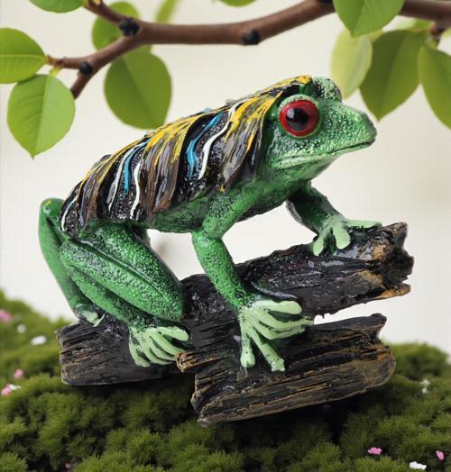 Gerçek Görünümlü Canlı Renkli Afrika Ağaç Kurbağası Biblo Heykel Ev & Ofis Yeni Yıl Hediyesi 19 cm.