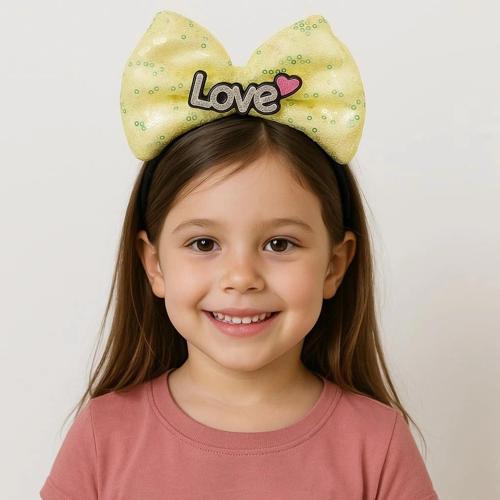 BFS LED Işıklı Love Yazılı Sarı Fiyonk Taç – Kız Çocuk Parti Tacı