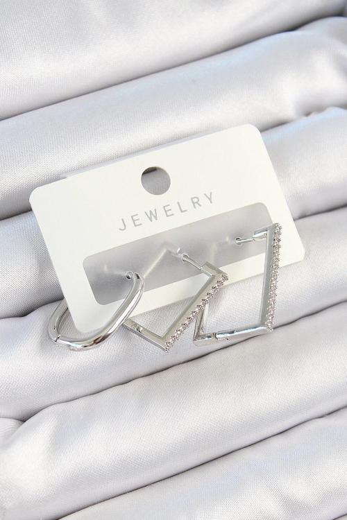 BFS Pirinç Zirkon Taşlı Dikdörtgen Model Gümüş Renk 3'lü Çift Kadın Küpe Set