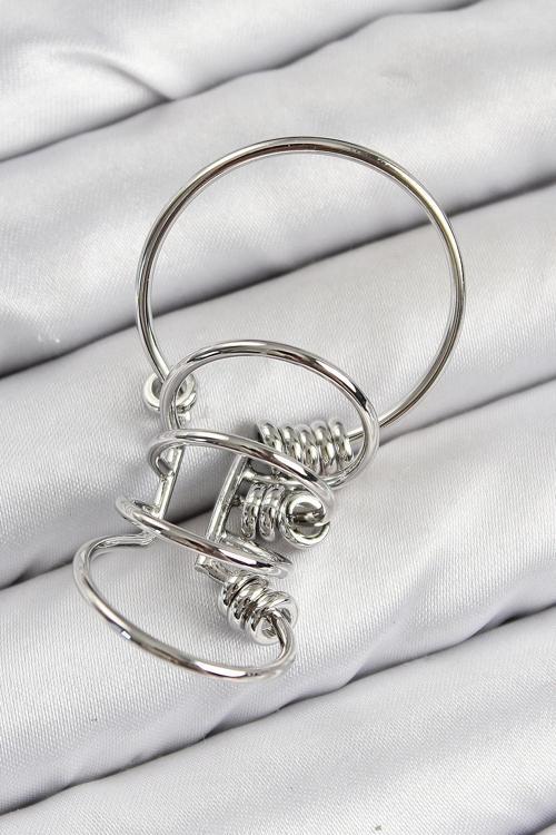 BFS Pirinç Halkalı Model Gümüş Renk Kıkırdak Küpe