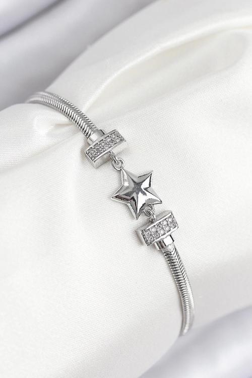 BFS Pirinç Zirkon Taşlı Yonca Model Gümüş Renk Kadın Bileklik