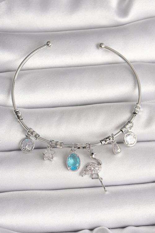 BFS Pirinç Gümüş Renk Sallantı Zirkon Taşlı Filaminga Figür Charm Kadın Bileklik