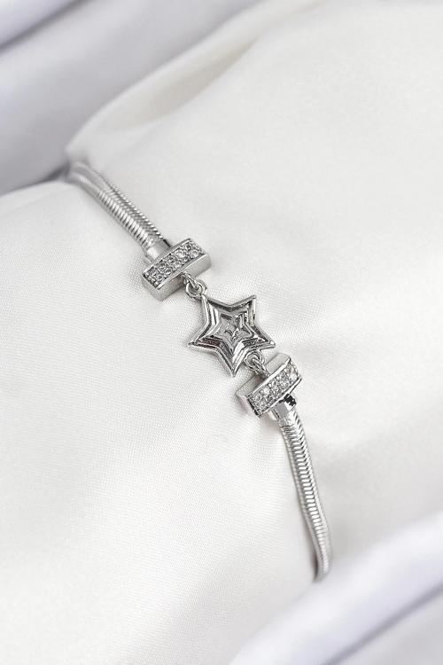 BFS Pirinç Zirkon Taşlı Yıldız Model Gümüş Renk Kadın Bileklik