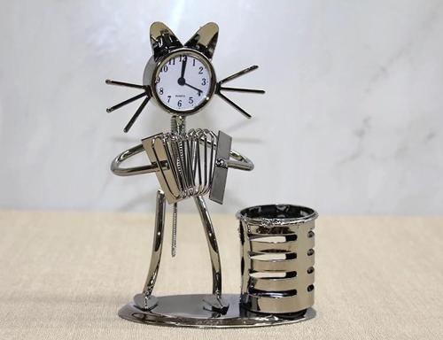 Metal Akordiyon Çalan Kedi Müzisyen Saat Ve Kalemlik Alk4344